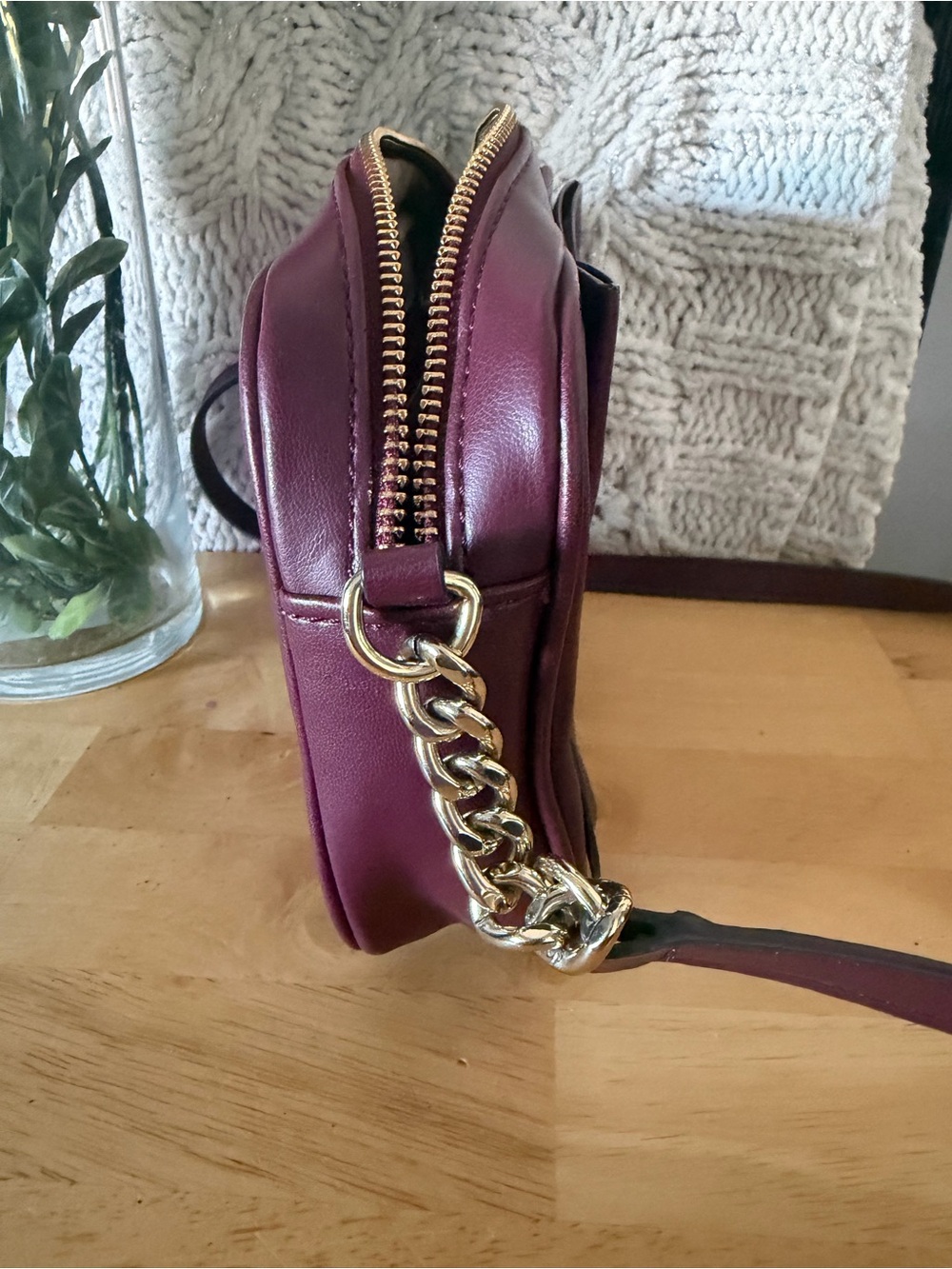 Karl Lagerfeld Bow Crossbody Purse - Picture 7 of 7